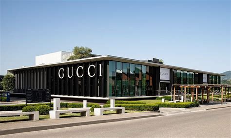 outlet dolce gabbana incisa valdarno|Leccio Outlets, Shopping in Tuscany, Italy.